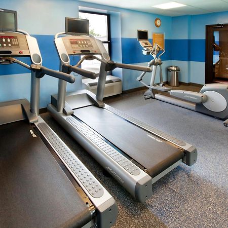 Four Points By Sheraton Charlotte/Пайнвил Екстериор снимка